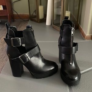 Steve Madden Booties